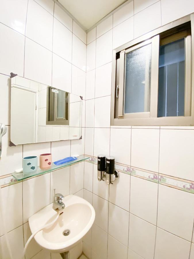 Tainan Da Ren Ju Apartment Exterior foto