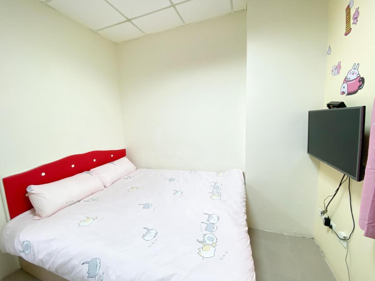 Tainan Da Ren Ju Apartment Exterior foto