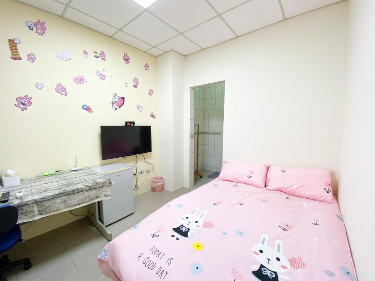 Tainan Da Ren Ju Apartment Exterior foto